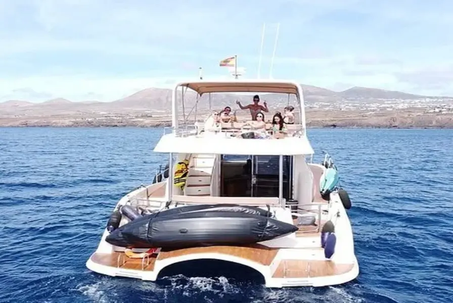 Guided Tours and Excursions from Playa Blanca
