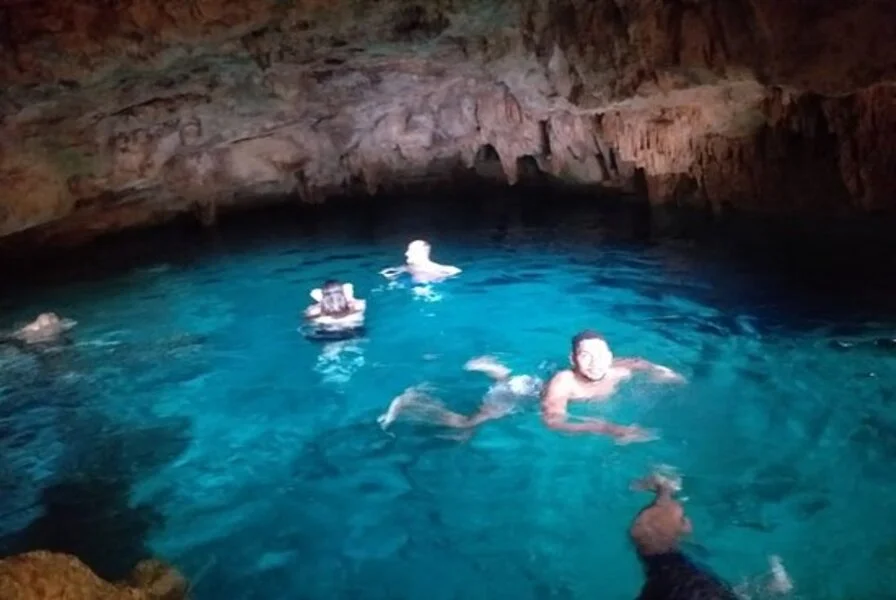 7. La Cueva (“The Cave”)