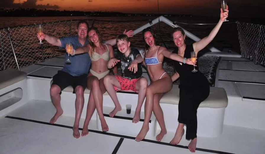 10. Nighttime Snorkeling & Evening Boat Parties
