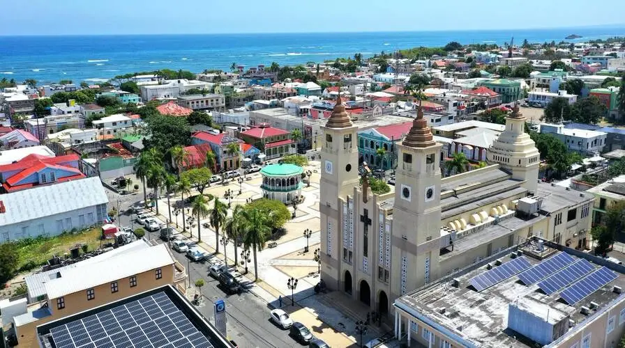 9. Central Park and Cathedral San Felipe
