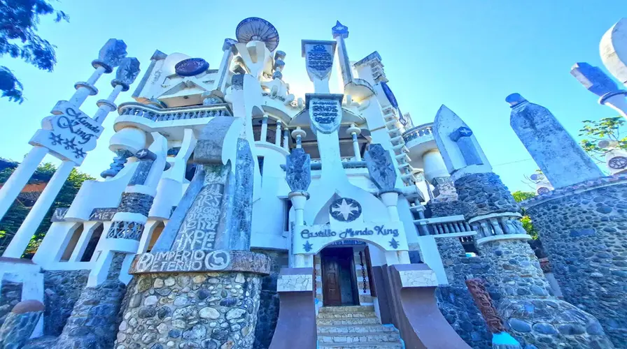 8. Castillo Mundo King Wander Quirky Art Wonderland - Top 10 Things to Do in Sosua