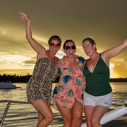 3 - Happy guest enjoy susnet view in Punta Cana on our sunset cruise punta cana tour