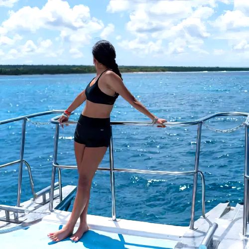 private isla saona catamaran charter