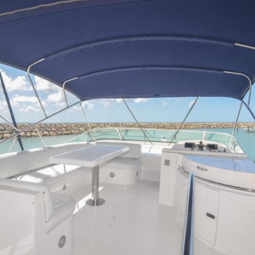 saona-island-turquoise-water-palm-trees